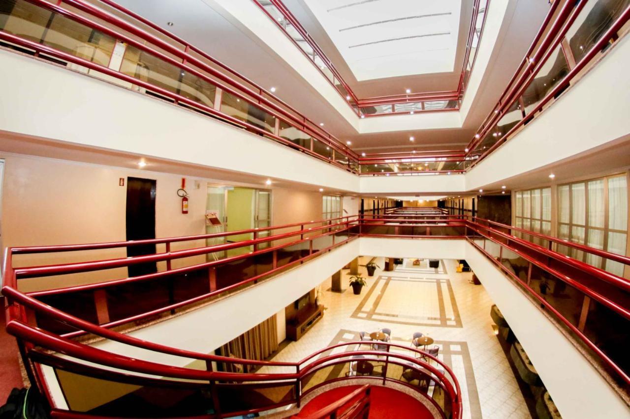 Susin Hotel Mafra Bagian luar foto