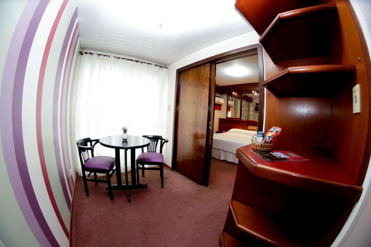 Susin Hotel Mafra Bagian luar foto