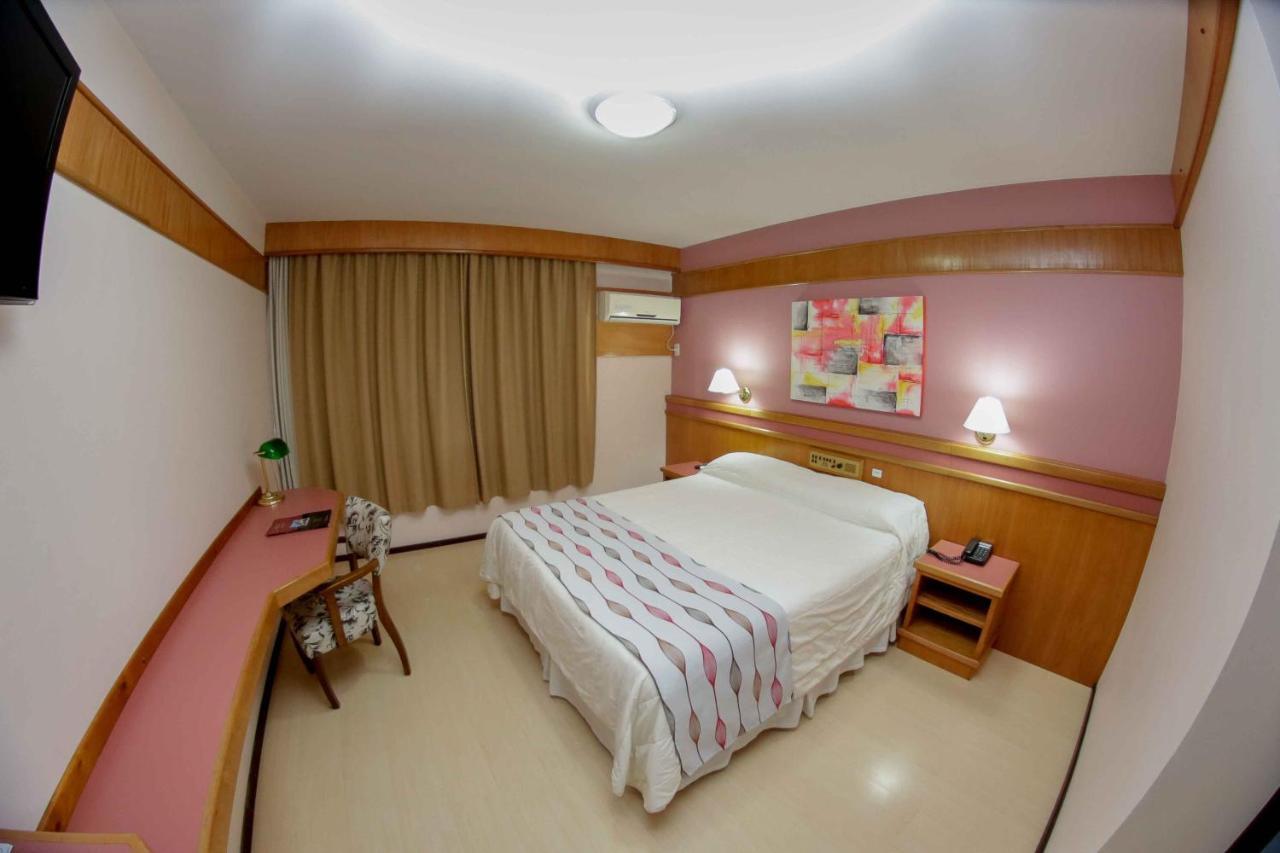 Susin Hotel Mafra Bagian luar foto