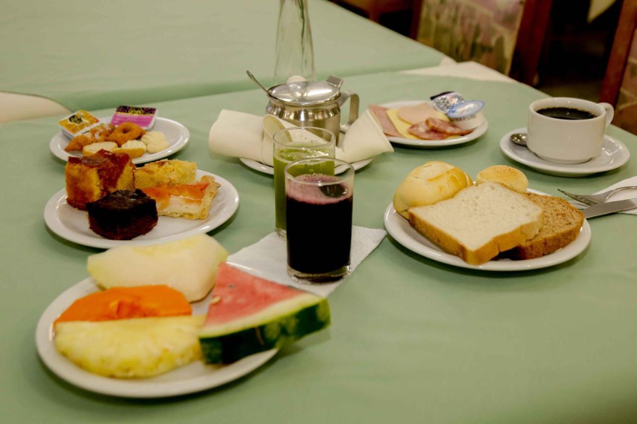 Susin Hotel Mafra Bagian luar foto